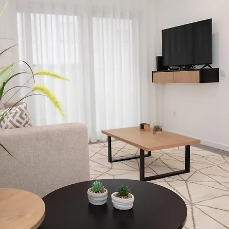 Apartment Casa Da Muralha - By Sch *
